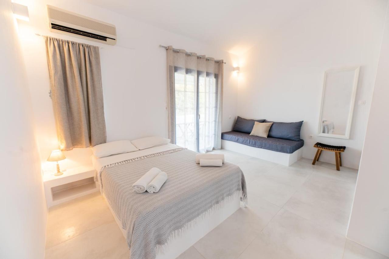 Muses Apartments Agia Anna  Bagian luar foto