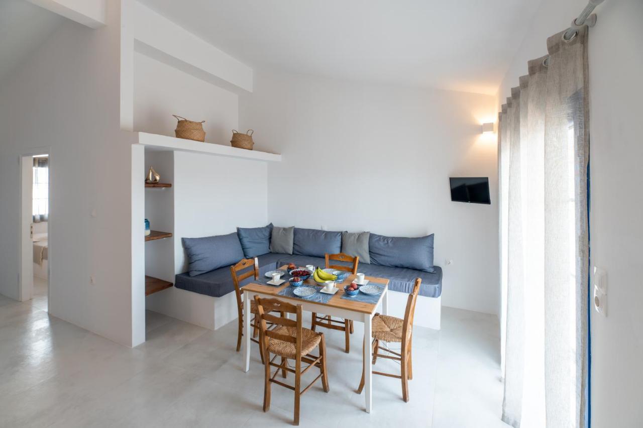 Muses Apartments Agia Anna  Bagian luar foto